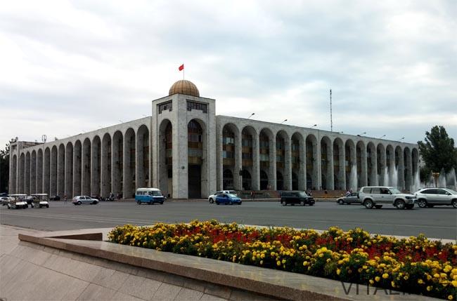 Площадь Ала Тоо - Бишкек глазами алматинца - Виталий Салахмир