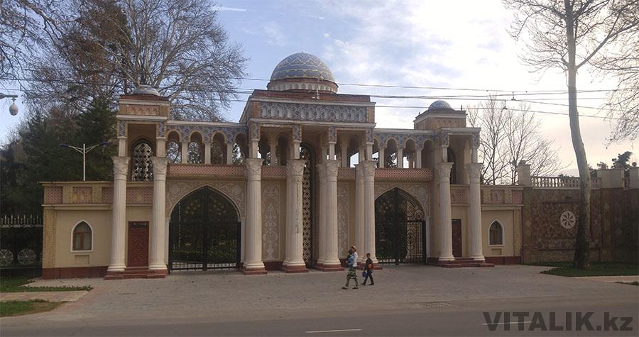 Душанбе проспект Рудаки здание