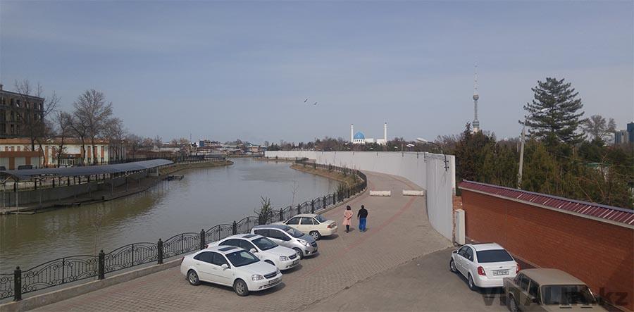Набережная канала Анхор Ташкент