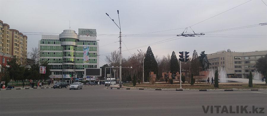 Площадь Айни Душанбе