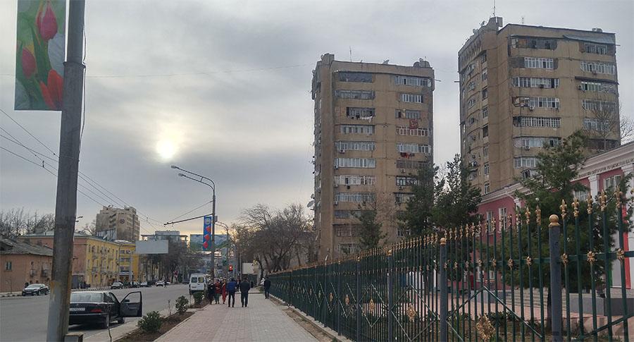 Улица Айни Душанбе Дома