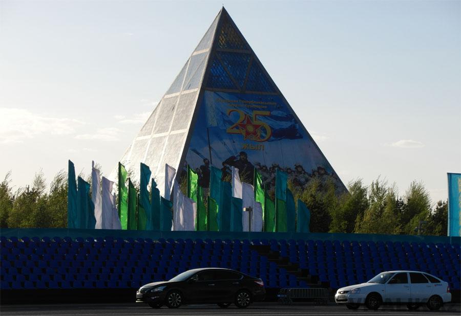 Дворец мира и согласия Астана