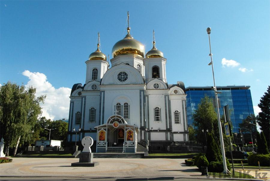 Войсковой собор святого благоверного князя Александра Невского
