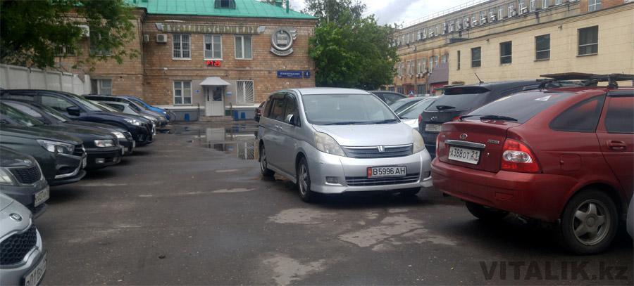Кыргызская машина в Москве
