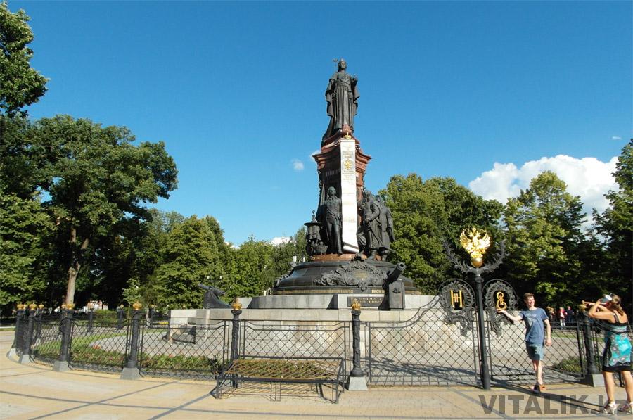 Памятник Екатерине Краснодар