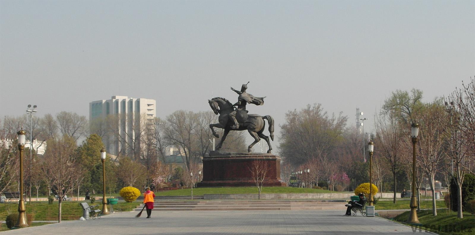 Один день в городе Ташкент: прогулка по центру города