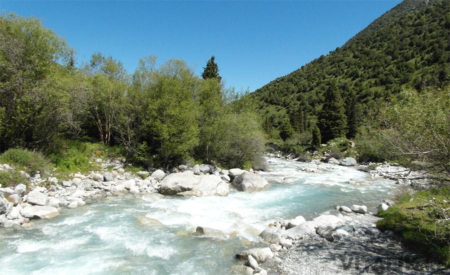 Ала Арча река